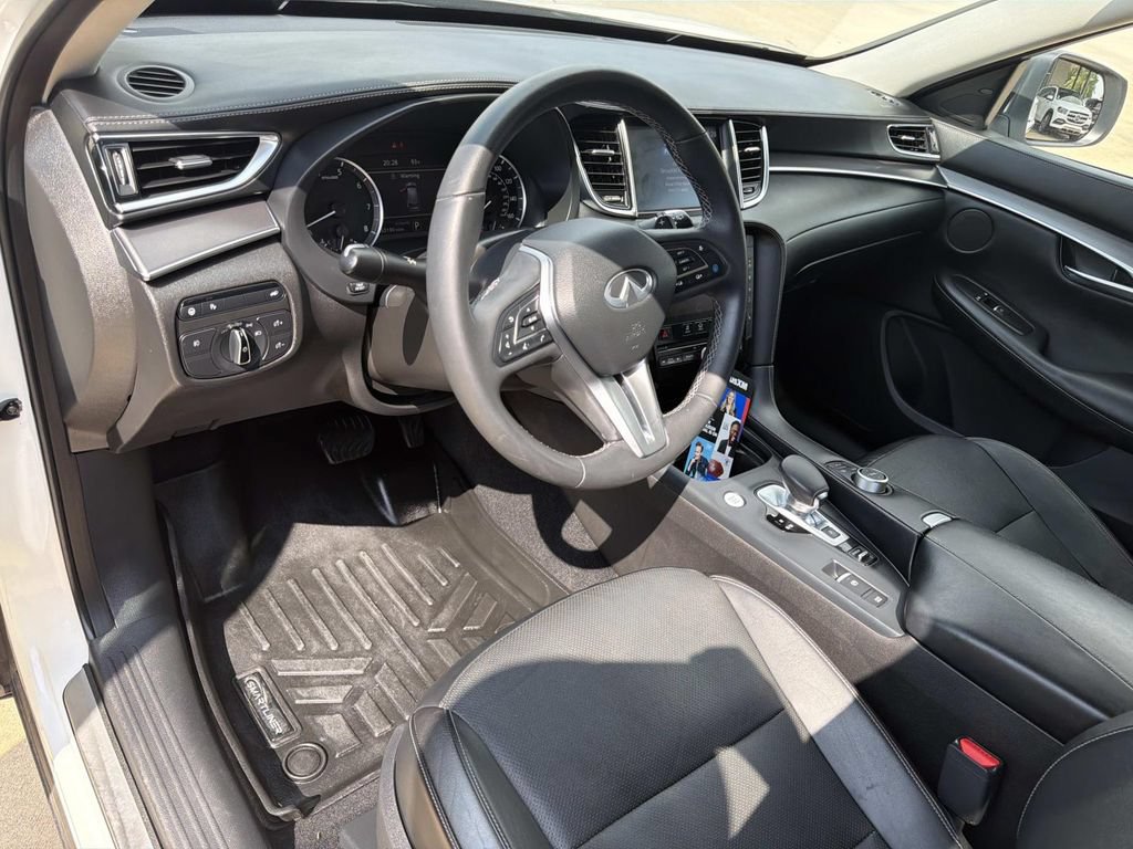 Used 2022 INFINITI QX50 Luxe FWD image 21