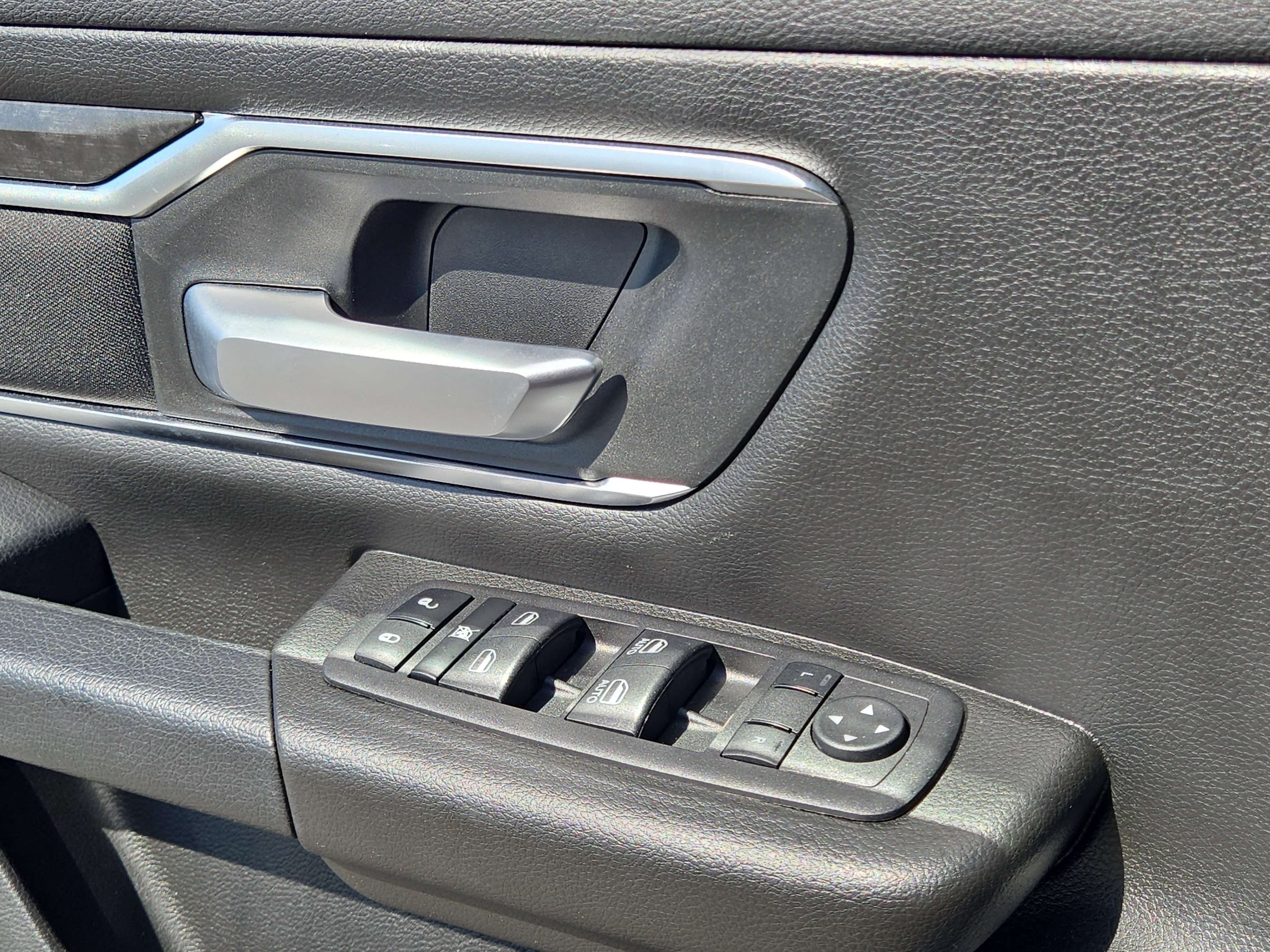 Used 2024 RAM 1500 Big Horn image 21