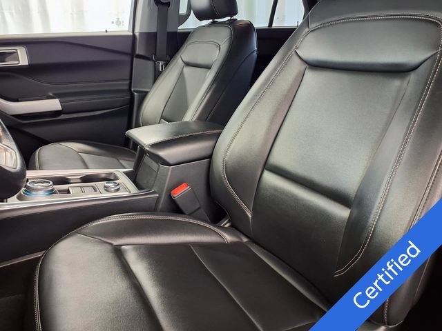 Certified 2023 Ford Explorer XLT w/ Equipment Group 202A AWD/4WD image 3