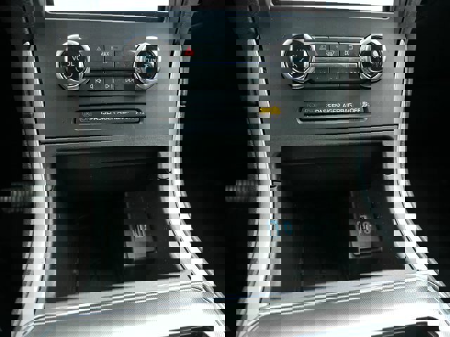 Certified 2022 Ford Edge SEL w/ Convenience Package image 25