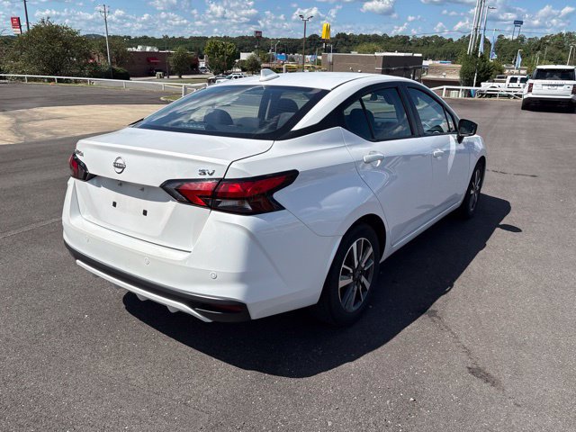Used 2024 Nissan Versa SV FWD image 7