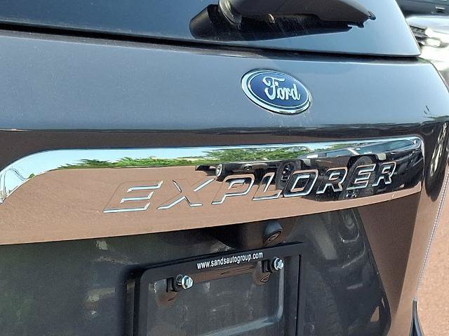 Certified 2023 Ford Explorer XLT w/ Equipment Group 202A AWD/4WD image 32