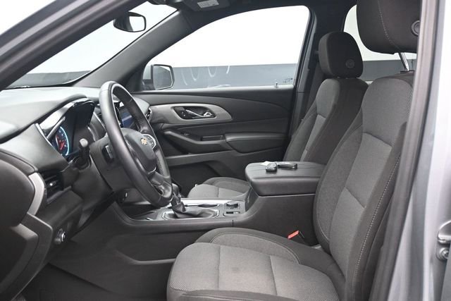 Used 2023 Chevrolet Traverse LT w/ LPO, Floor Liner Package AWD/4WD image 6