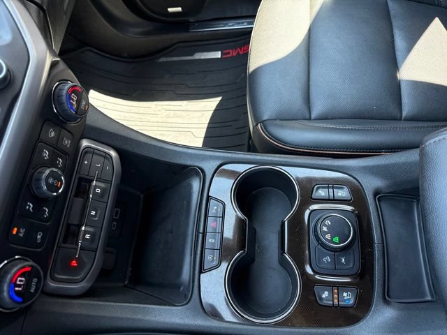 Used 2022 GMC Acadia AT4 w/ Preferred Package AWD/4WD image 25
