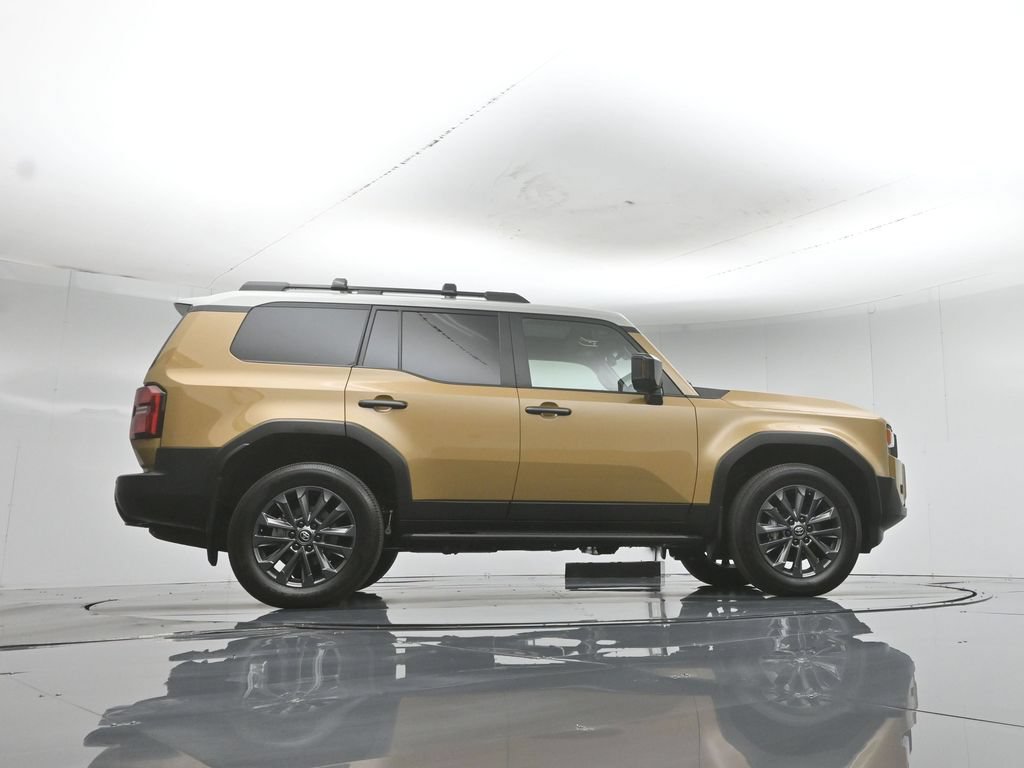 Used 2025 Toyota Land Cruiser w/ Premium Package AWD/4WD image 8