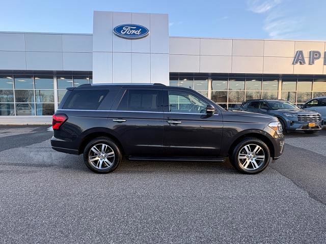Certified 2024 Ford Expedition Limited image 6