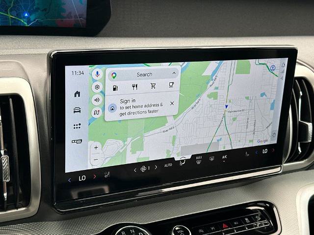 Certified 2025 Ford Expedition Active AWD/4WD image 18