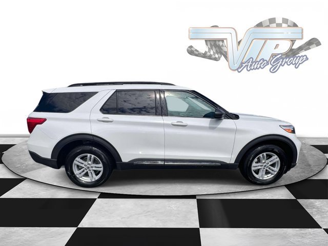 Certified 2024 Ford Explorer XLT w/ Class IV Trailer Tow Package AWD/4WD image 5