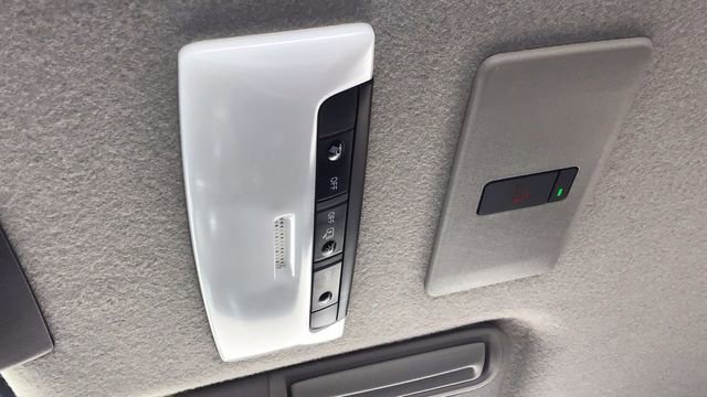 Used 2024 Nissan Kicks SV image 22