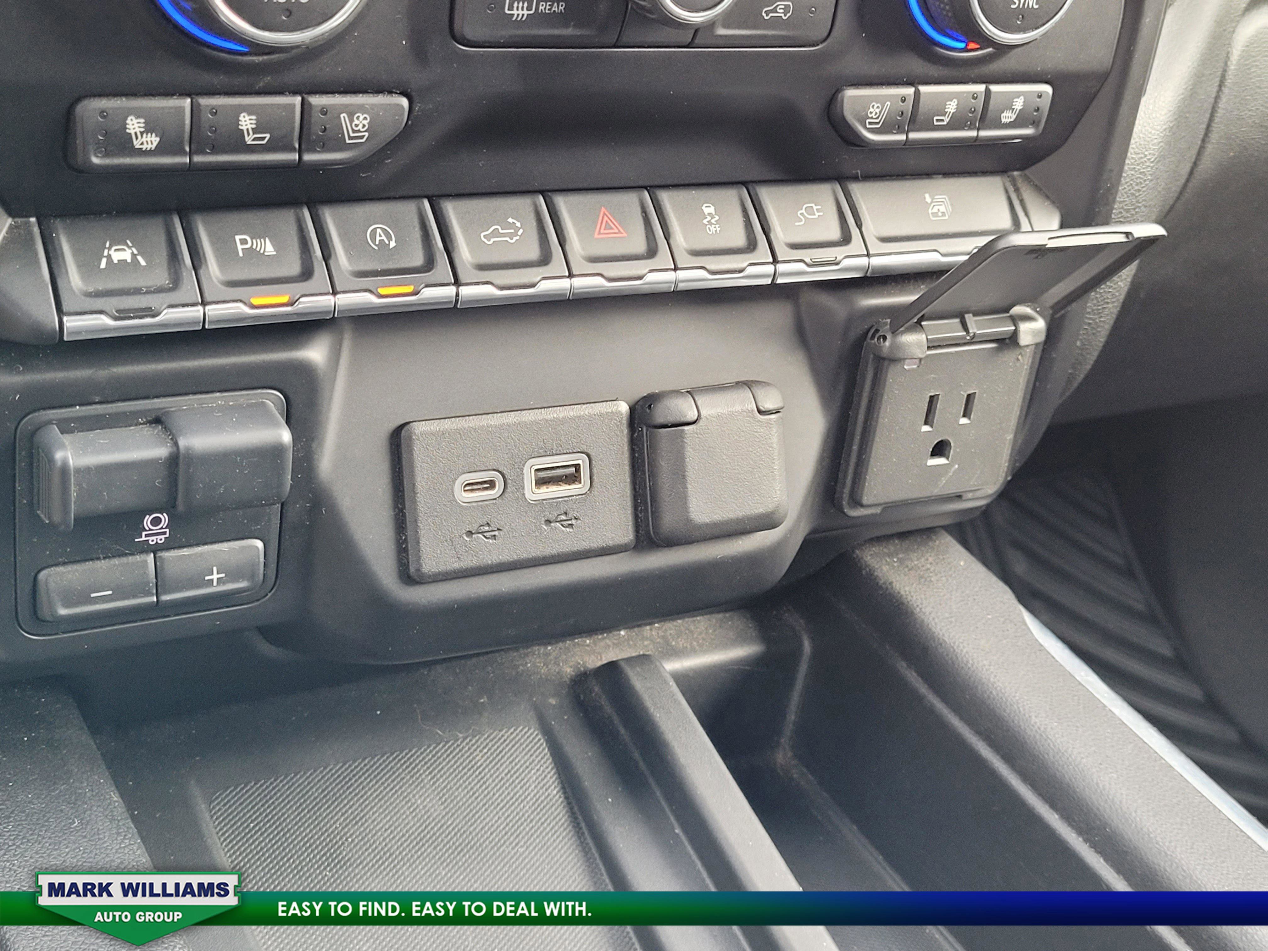 Used 2020 Chevrolet Silverado 1500 LTZ image 27