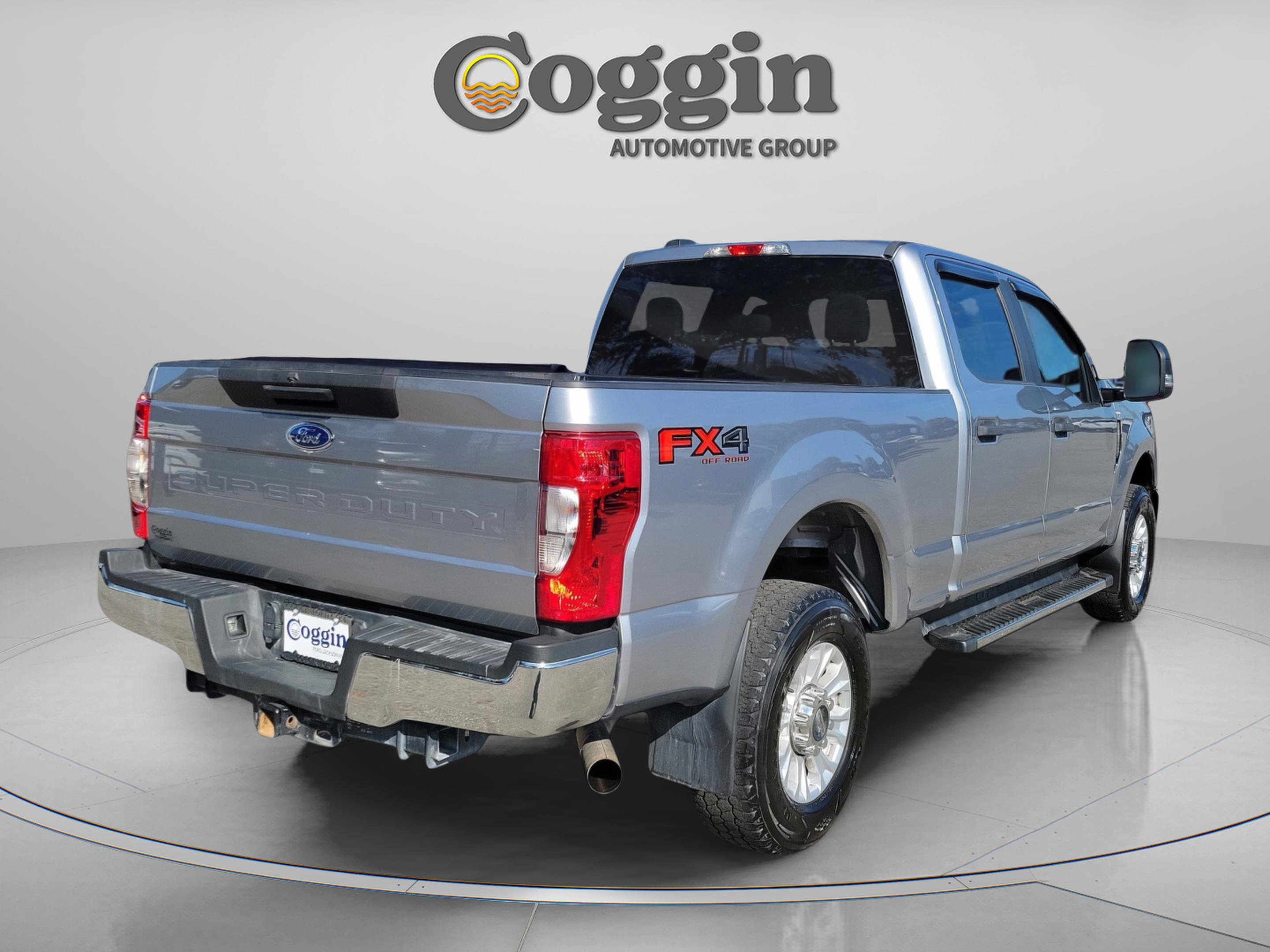Certified 2020 Ford F250 XL w/ STX Appearance Package image 3