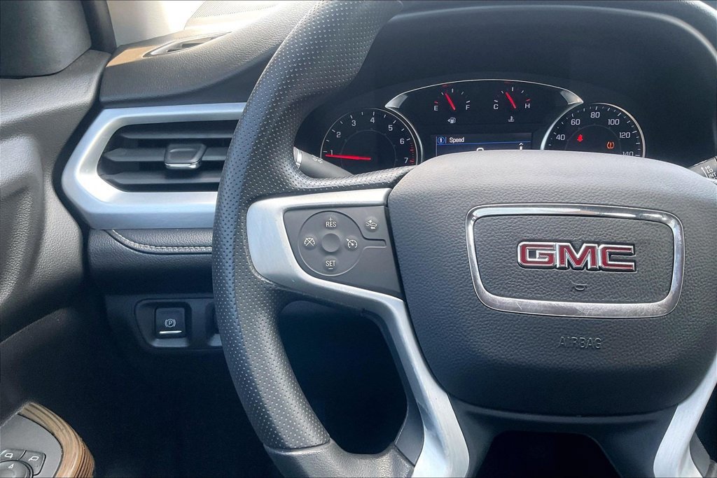 Used 2023 GMC Acadia SLE w/ Driver Convenience Package AWD/4WD image 17