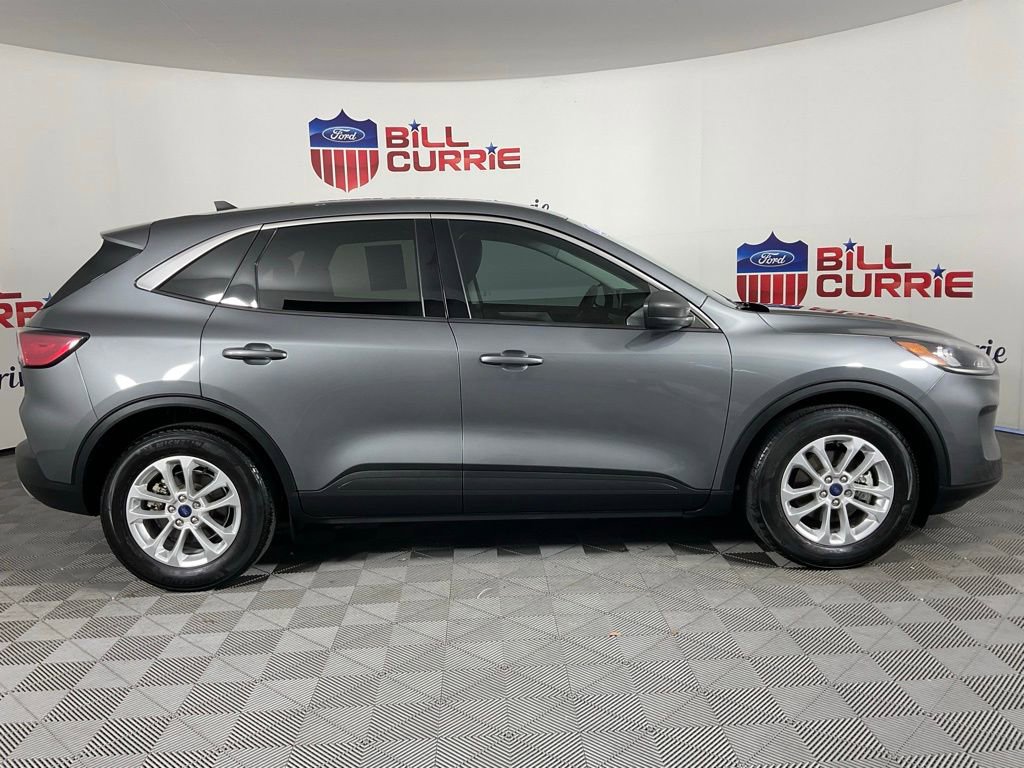 Certified 2022 Ford Escape SE w/ Convenience Package FWD image 2