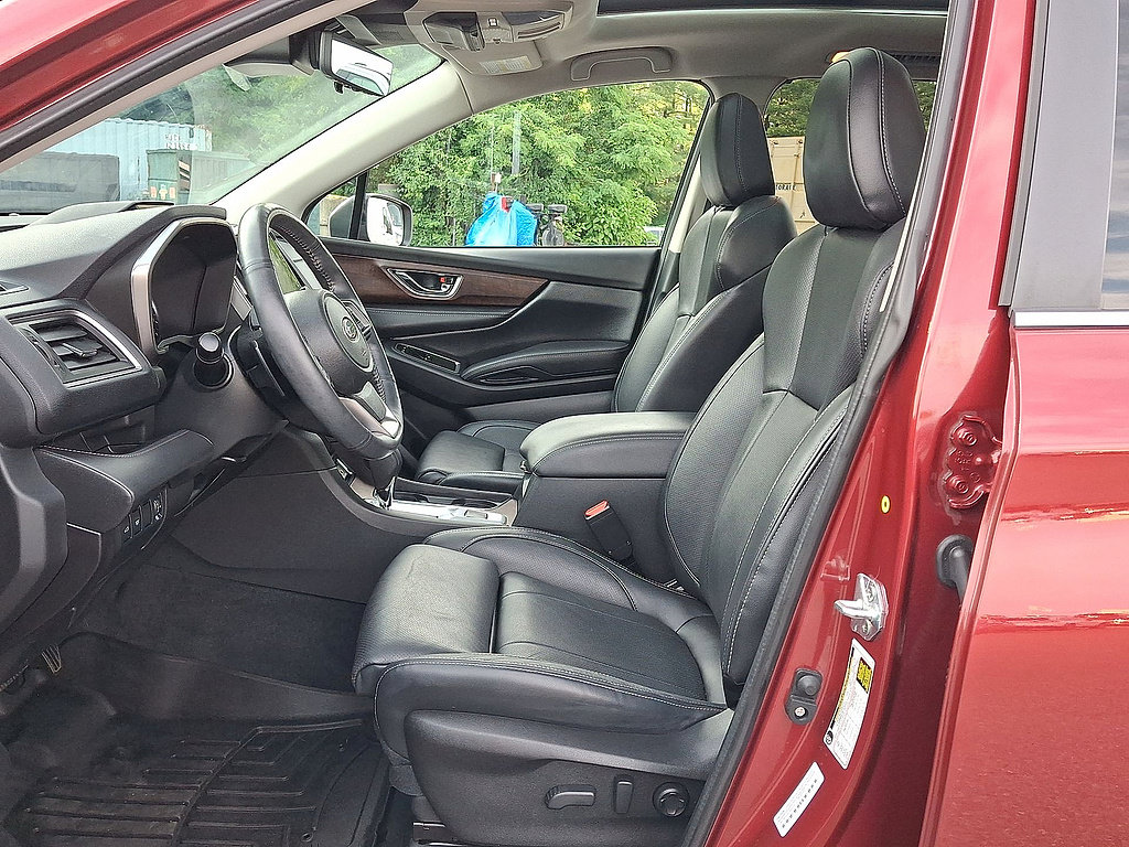 Used 2023 Subaru Ascent Touring AWD/4WD image 17