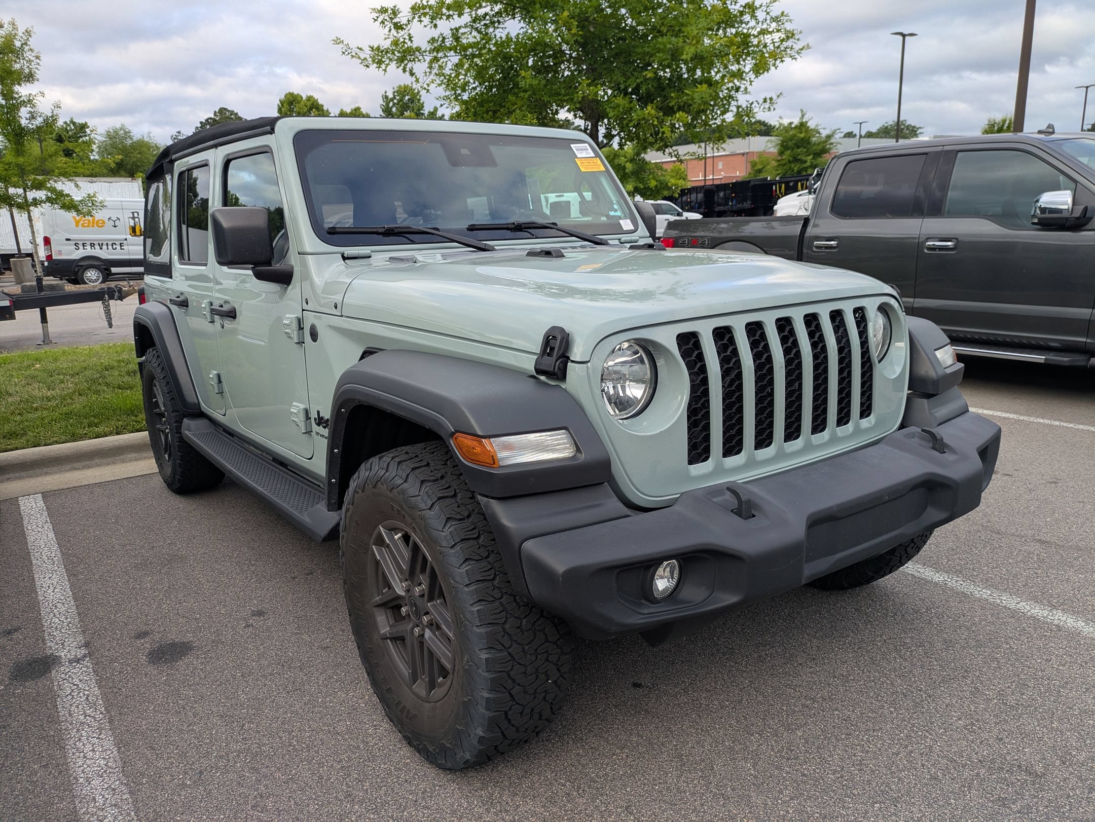 Used 2024 Jeep Wrangler Unlimited Sport