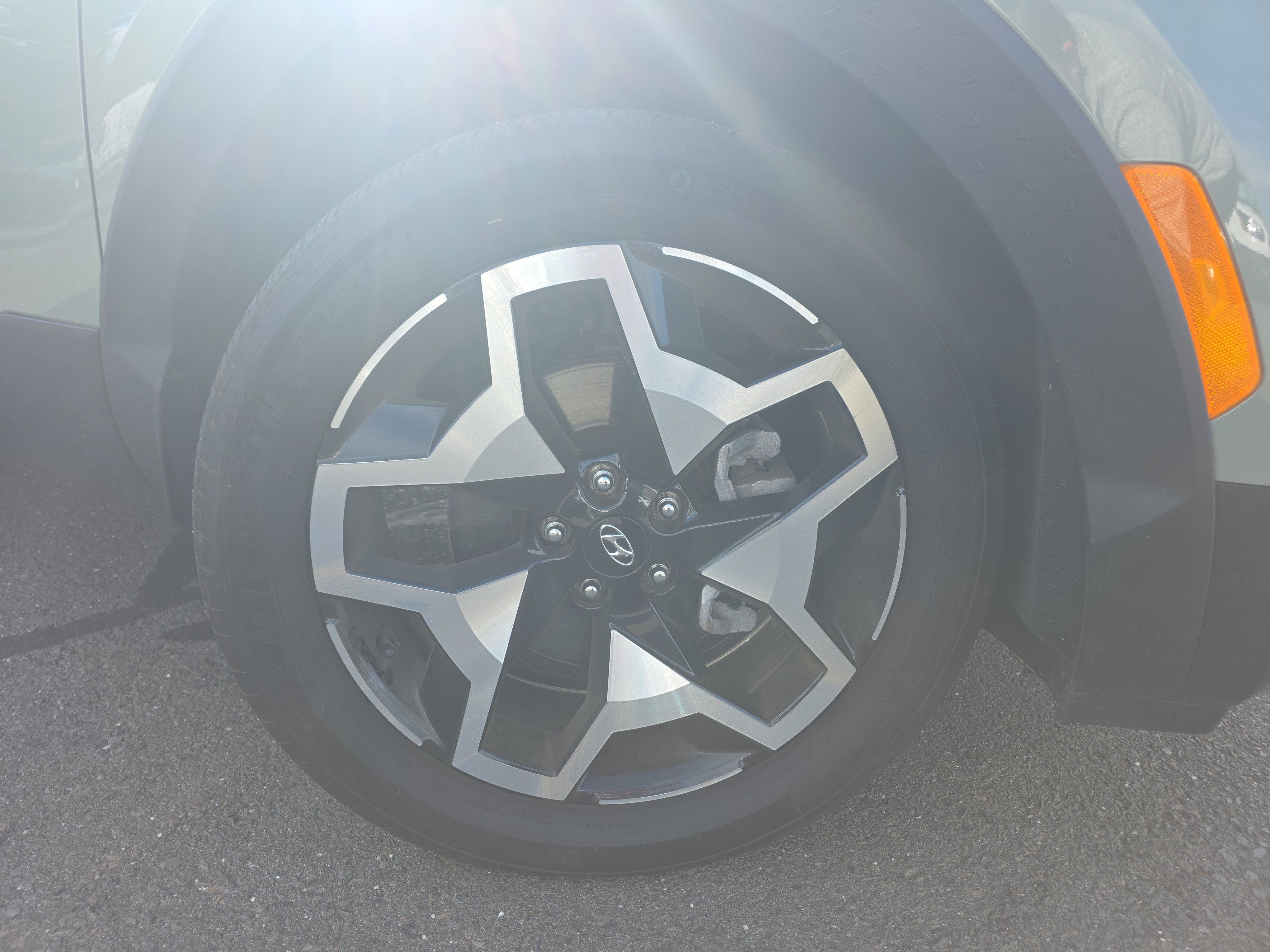 Used 2024 Hyundai Santa Cruz Limited image 10