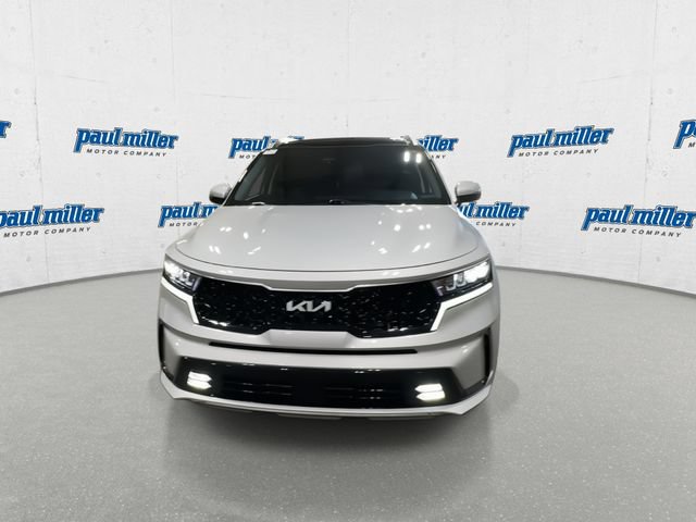 Used 2024 Kia Sorento EX w/ Panoramic Sunroof Package AWD/4WD image 4