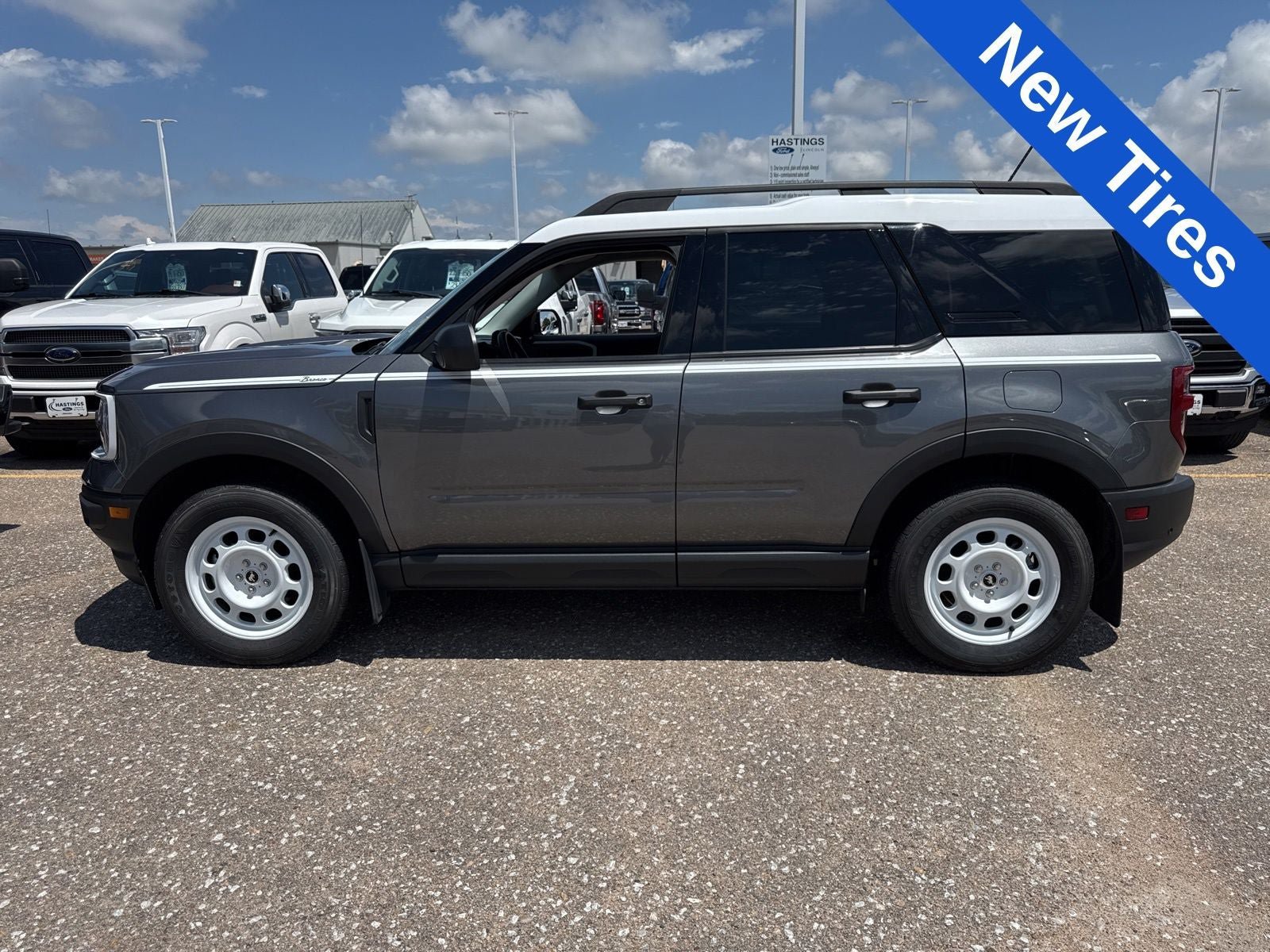 Certified 2024 Ford Bronco Sport Heritage w/ Heritage Convenience Package AWD/4WD image 6