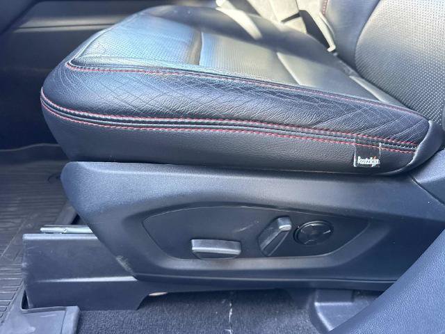 Certified 2025 Ford Explorer ST-Line w/ Premium Package RWD image 17
