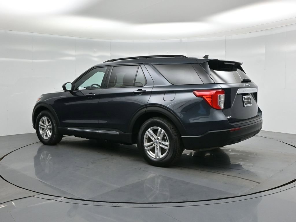 Certified 2022 Ford Explorer XLT image 7