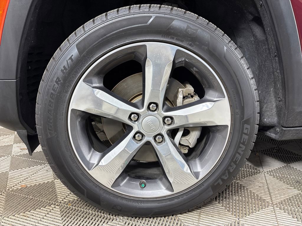 Used 2021 Jeep Grand Cherokee L Limited AWD/4WD image 12