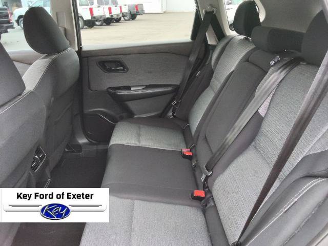 Used 2021 Nissan Rogue S FWD image 17
