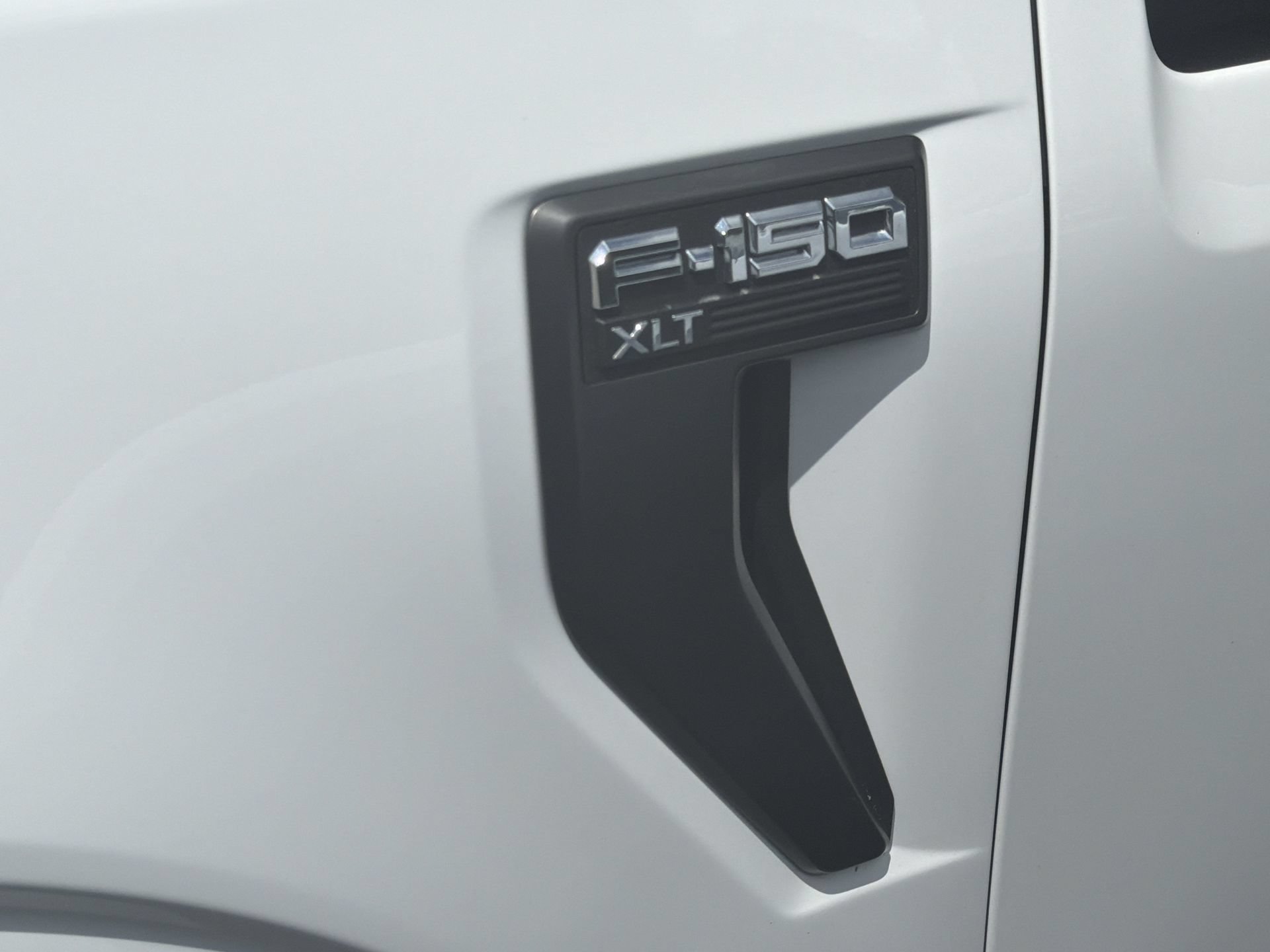 Certified 2023 Ford F150 XLT w/ Equipment Group 302A High AWD/4WD image 5