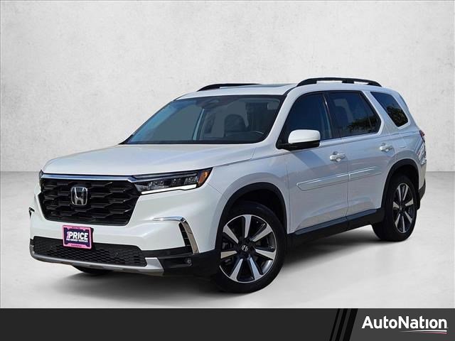 Used 2023 Honda Pilot Touring image 7
