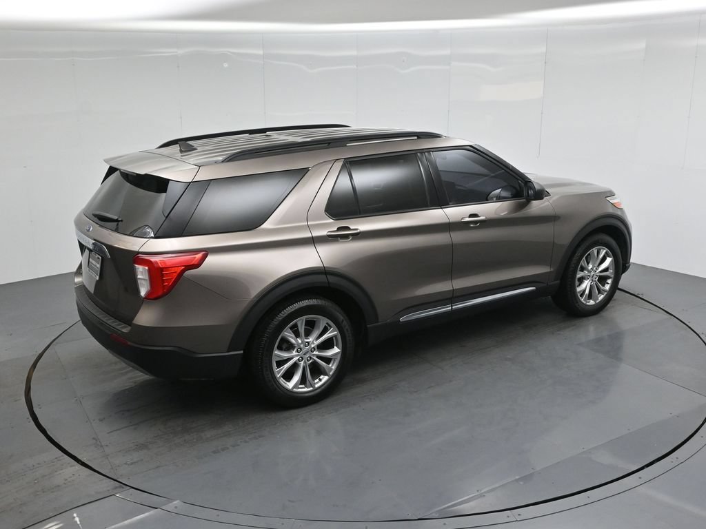 Certified 2021 Ford Explorer XLT w/ Equipment Group 202A RWD image 41