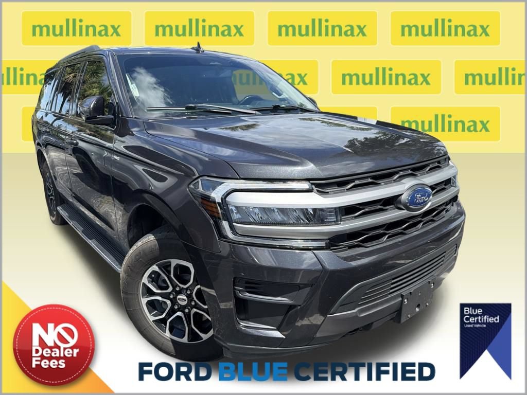 Certified 2022 Ford Expedition XLT AWD/4WD image 1