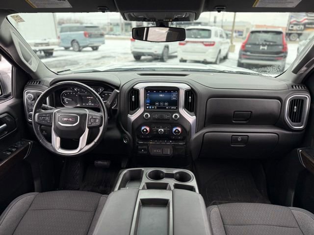 Used 2020 GMC Sierra 1500 Elevation w/ Elevation Value Package image 3