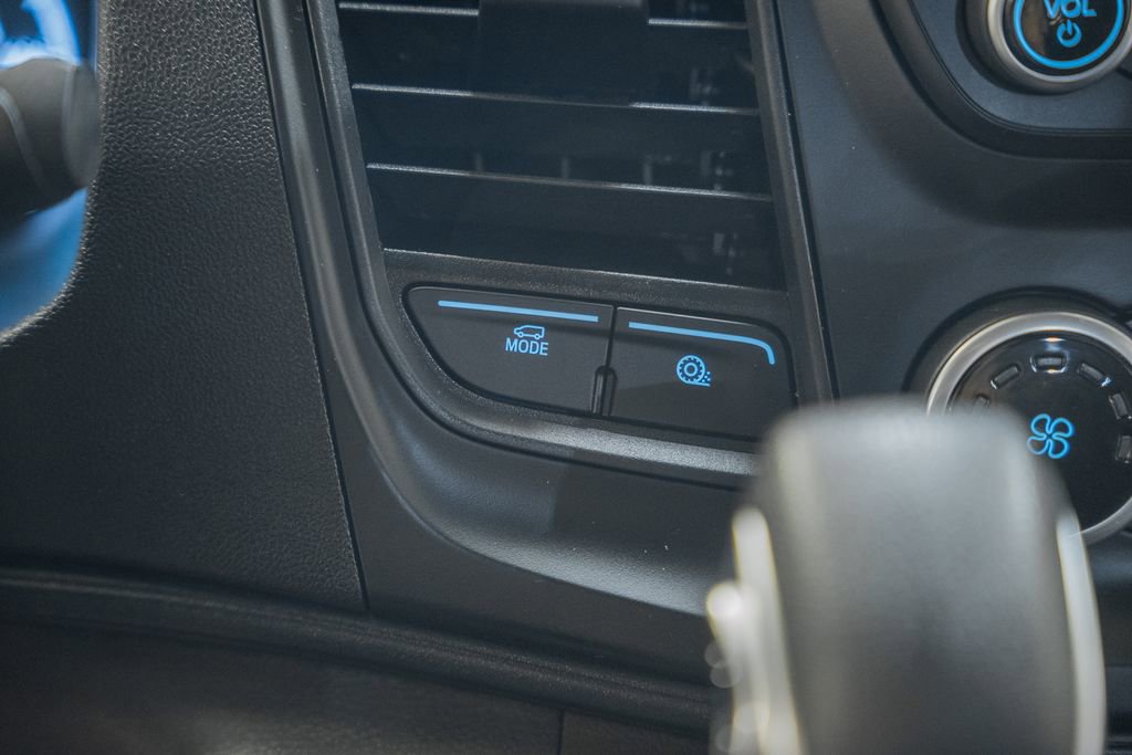 Certified 2023 Ford Transit 250 Low Roof w/ Exterior Upgrade Package image 31