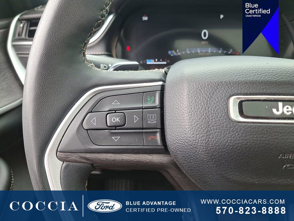 Used 2024 Jeep Grand Cherokee L Limited w/ Black Appearance Package AWD/4WD image 23