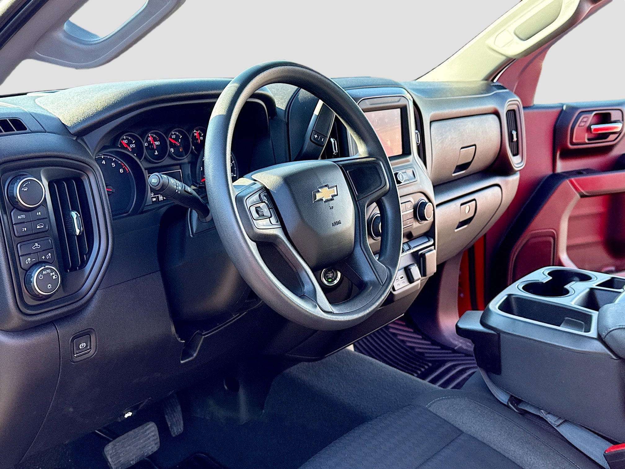 Used 2023 Chevrolet Silverado 1500 Custom image 7