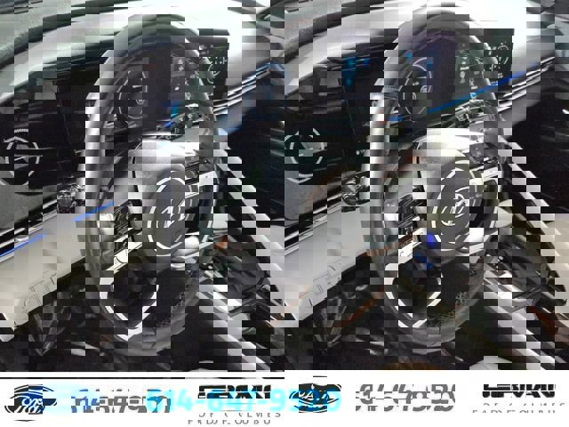 Used 2021 Hyundai Elantra Limited image 18