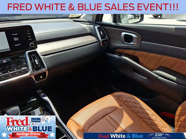 Used 2023 Kia Sorento SX Prestige AWD/4WD image 16