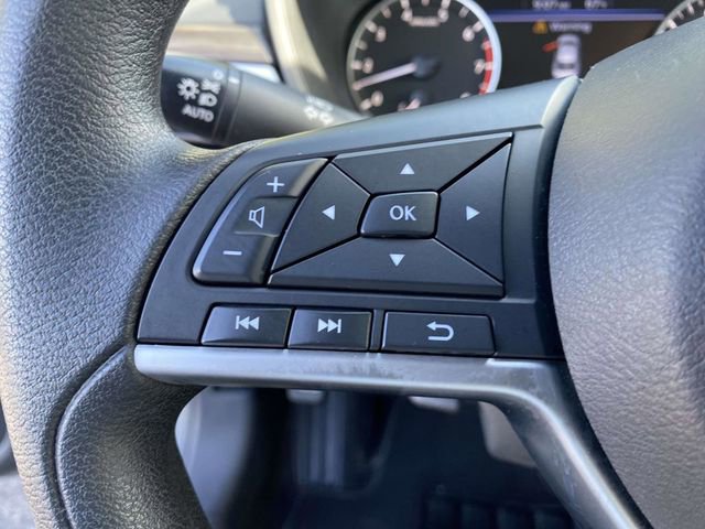 Used 2023 Nissan Altima 2.5 SV FWD image 23