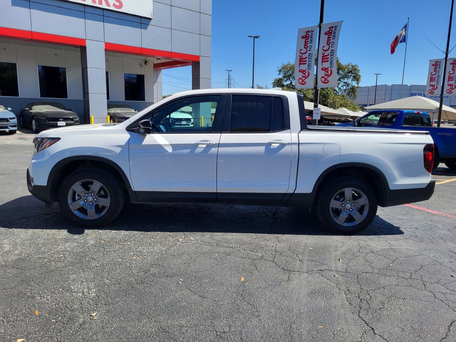 Used 2025 Honda Ridgeline TrailSport image 6