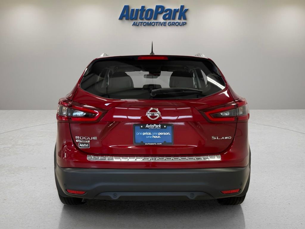 Used 2022 Nissan Rogue Sport SL image 6
