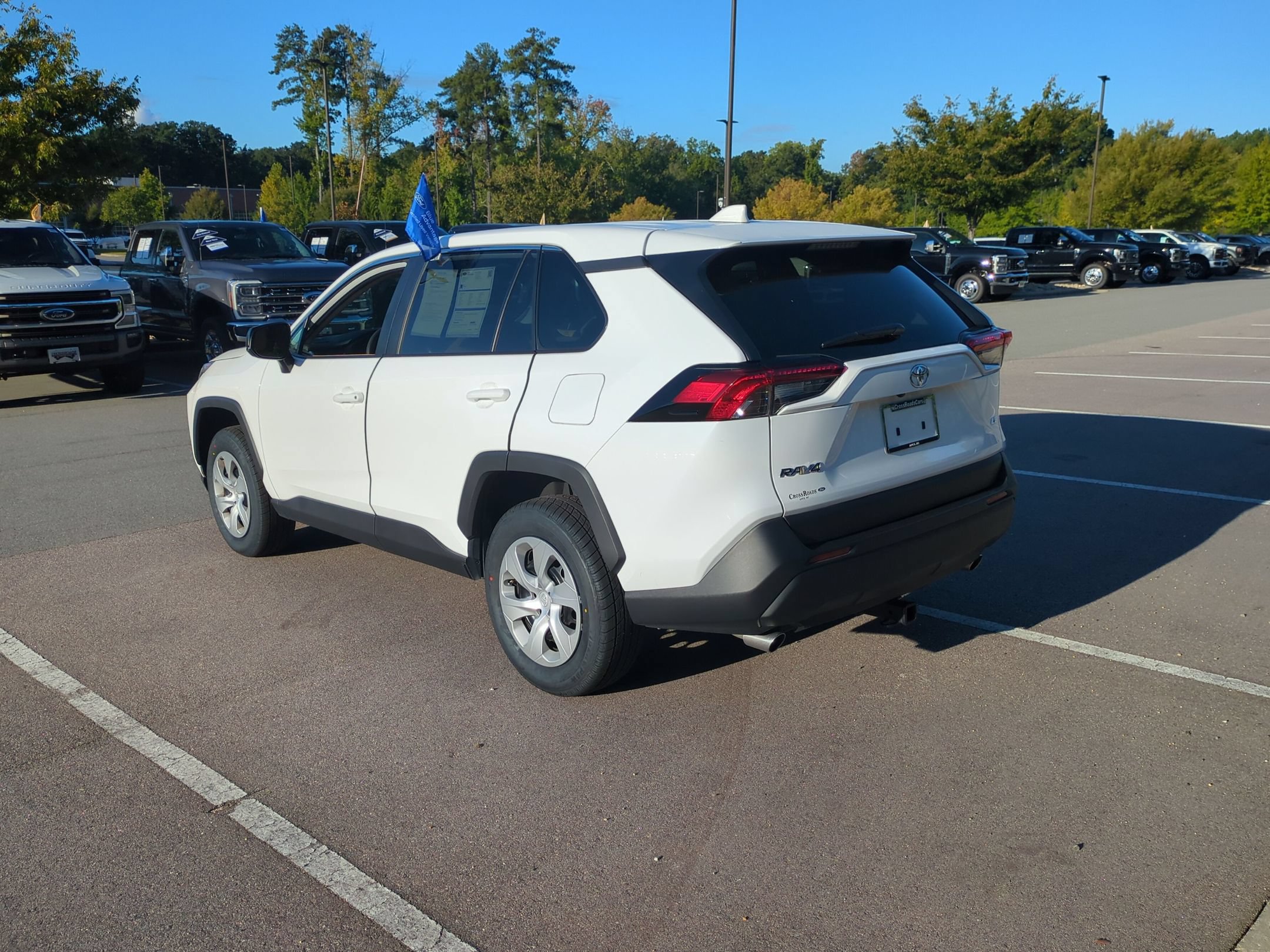 Used 2024 Toyota RAV4 LE FWD image 6
