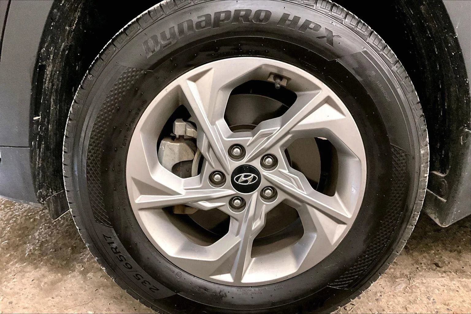 Used 2022 Hyundai Tucson SEL w/ Cargo Package image 8