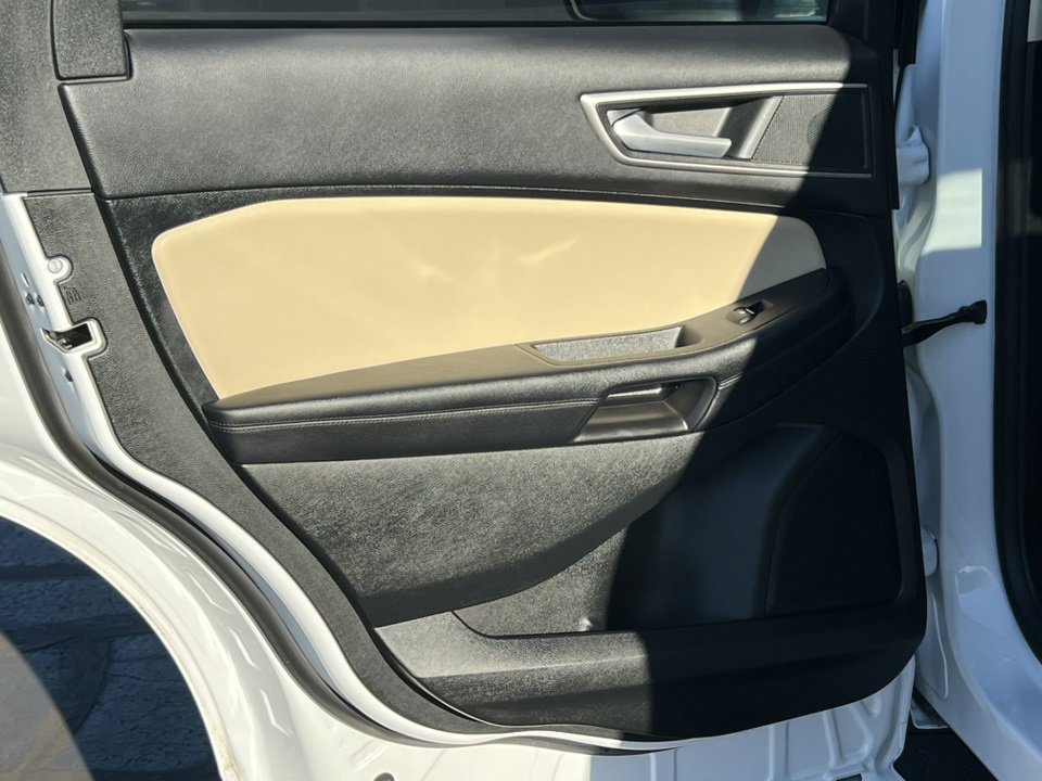 Certified 2022 Ford Edge SEL w/ Convenience Package image 42