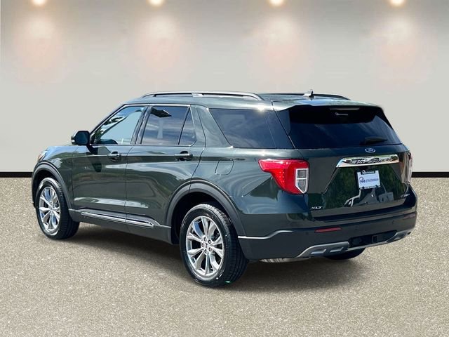 Certified 2023 Ford Explorer XLT w/ Equipment Group 202A AWD/4WD image 7