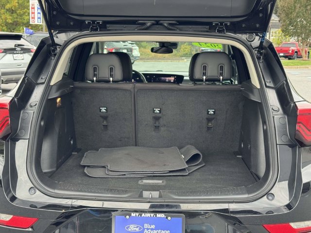 Used 2024 Buick Encore GX Sport Touring FWD image 14