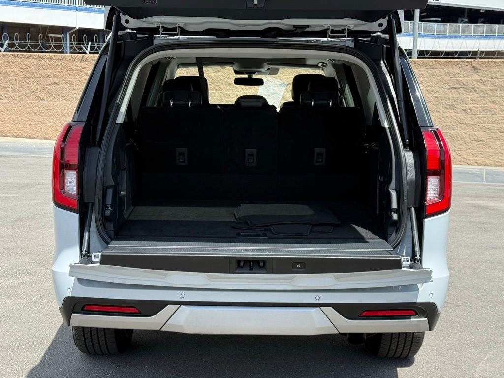 Certified 2025 Ford Expedition Max Platinum AWD/4WD image 16