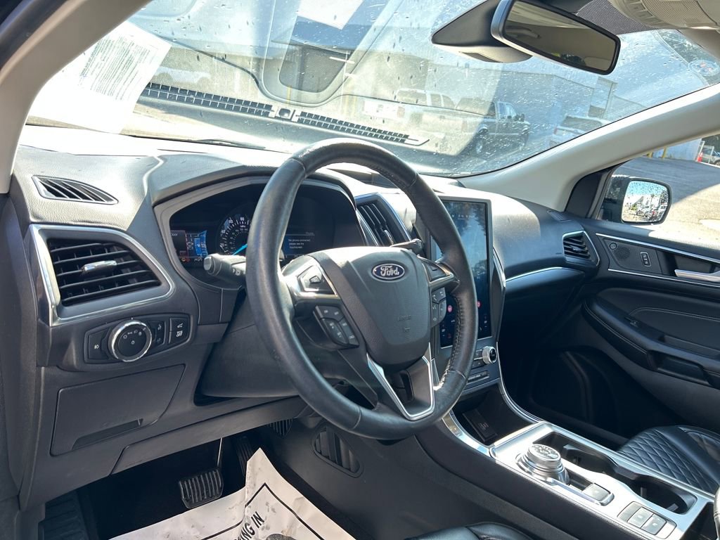 Certified 2024 Ford Edge Titanium image 10