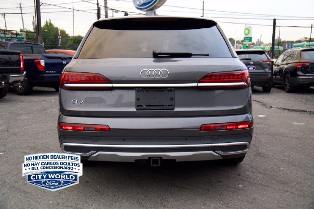 Used 2023 Audi Q7 2.0T Premium w/ Convenience Package AWD/4WD image 4