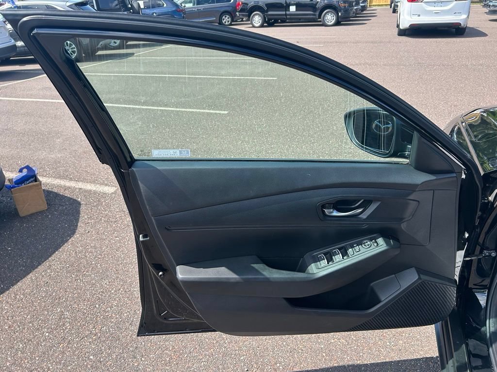Used 2023 Honda Accord LX image 14