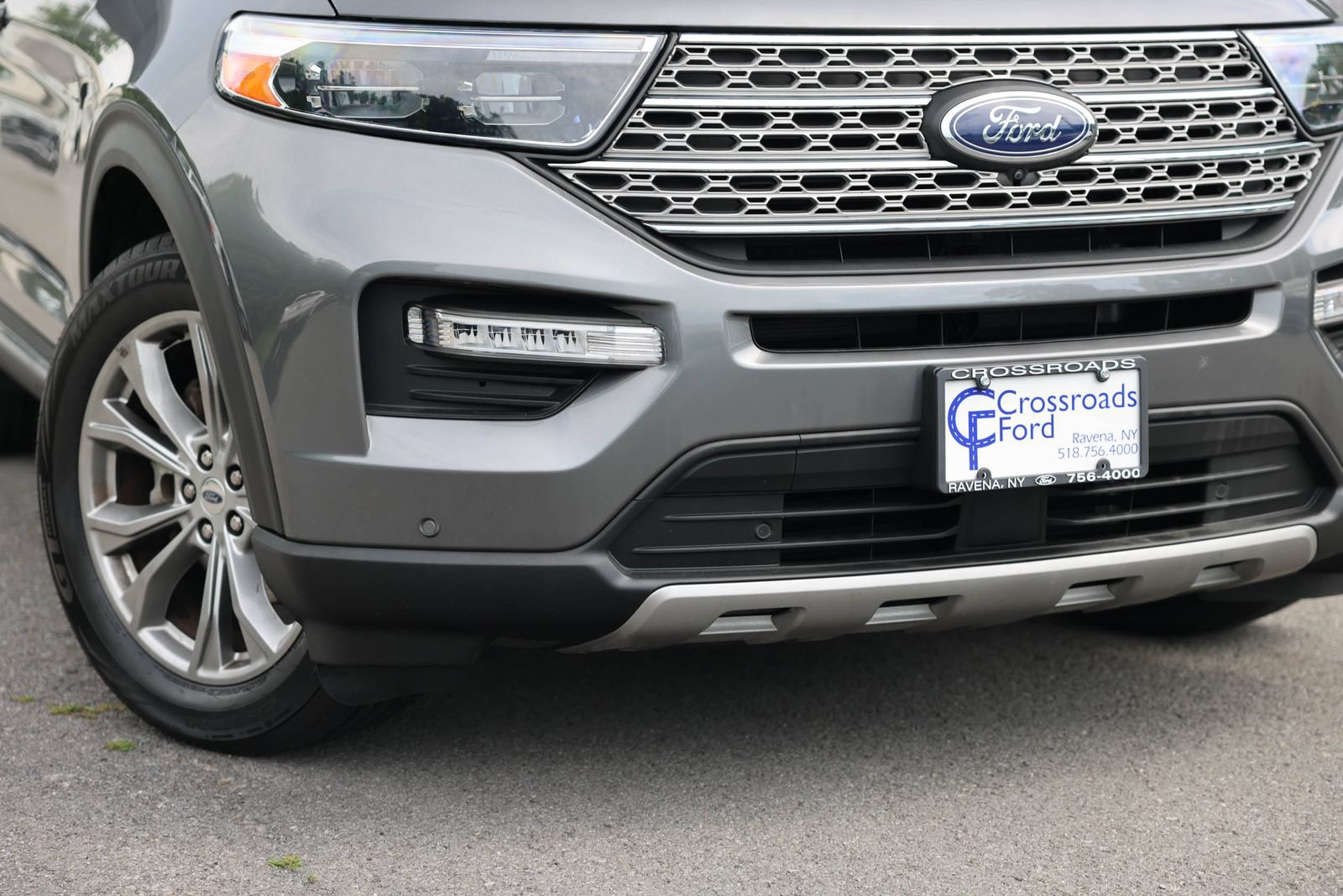 Certified 2023 Ford Explorer Limited w/ Limited Technology Package AWD/4WD image 33