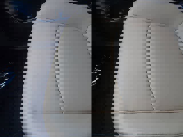 Used 2023 Toyota RAV4 XLE Premium image 30